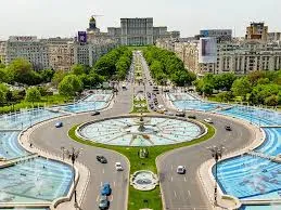 la place des fontaines piata uniri bucarest
